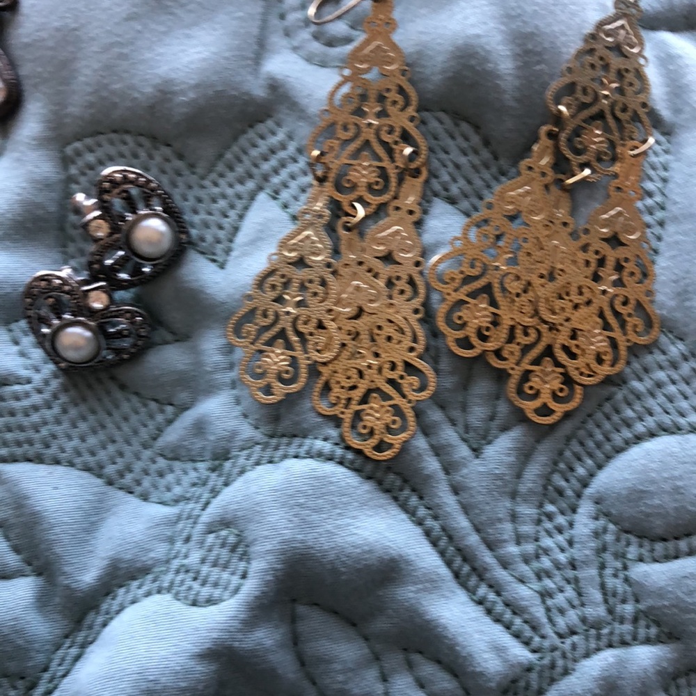 Earring bundle - Picture 4 of 7